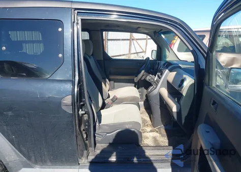 2007 Honda Element z USA, uszkodzony, nr VIN 5J6YH18327L017028